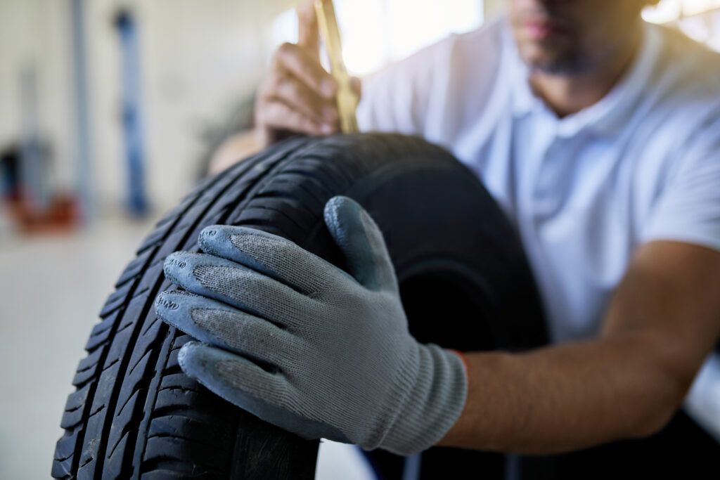 ¿Cómo preparar los neumáticos de un vehículo eléctrico para el invierno?